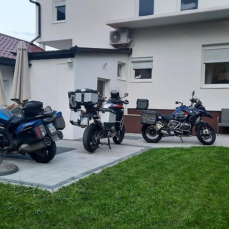 利夫诺7 Kucica公寓 外观 照片